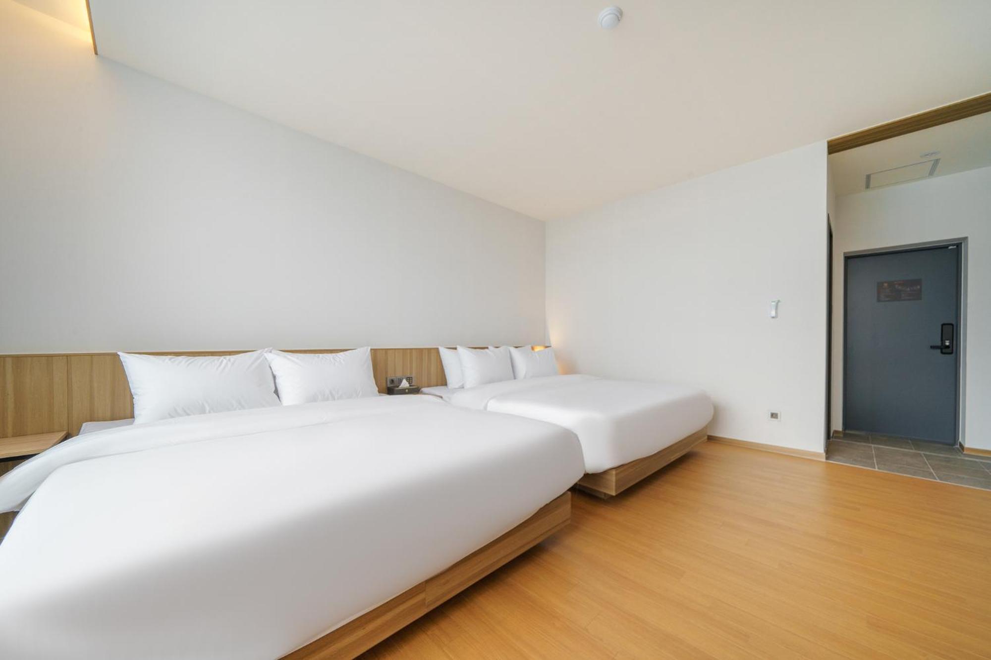 The Van Hotel Ulszan Kültér fotó